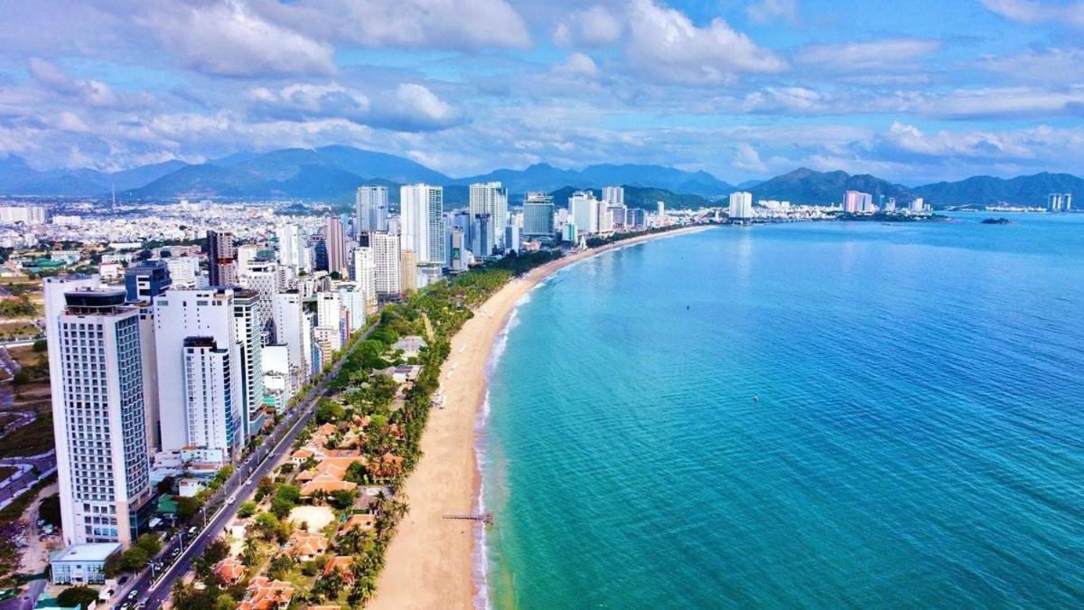 Lucia Beach Hotel Da Nang Dış mekan fotoğraf